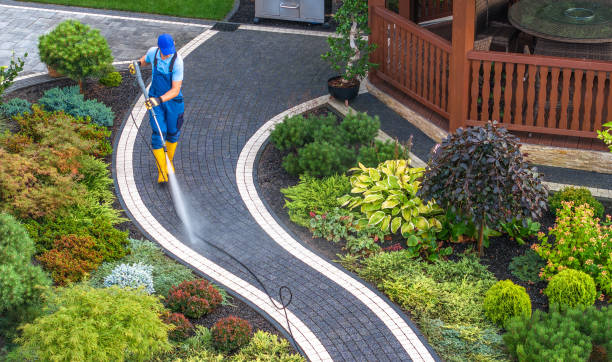 Why Choose Our Certified Pressure Washing Experts for Your Project Needs in Tolleson, AZ?